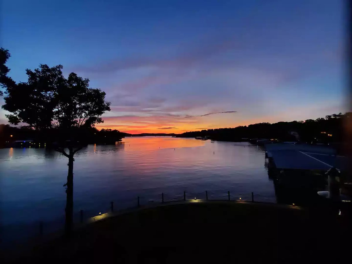 Lake Ozark sunset