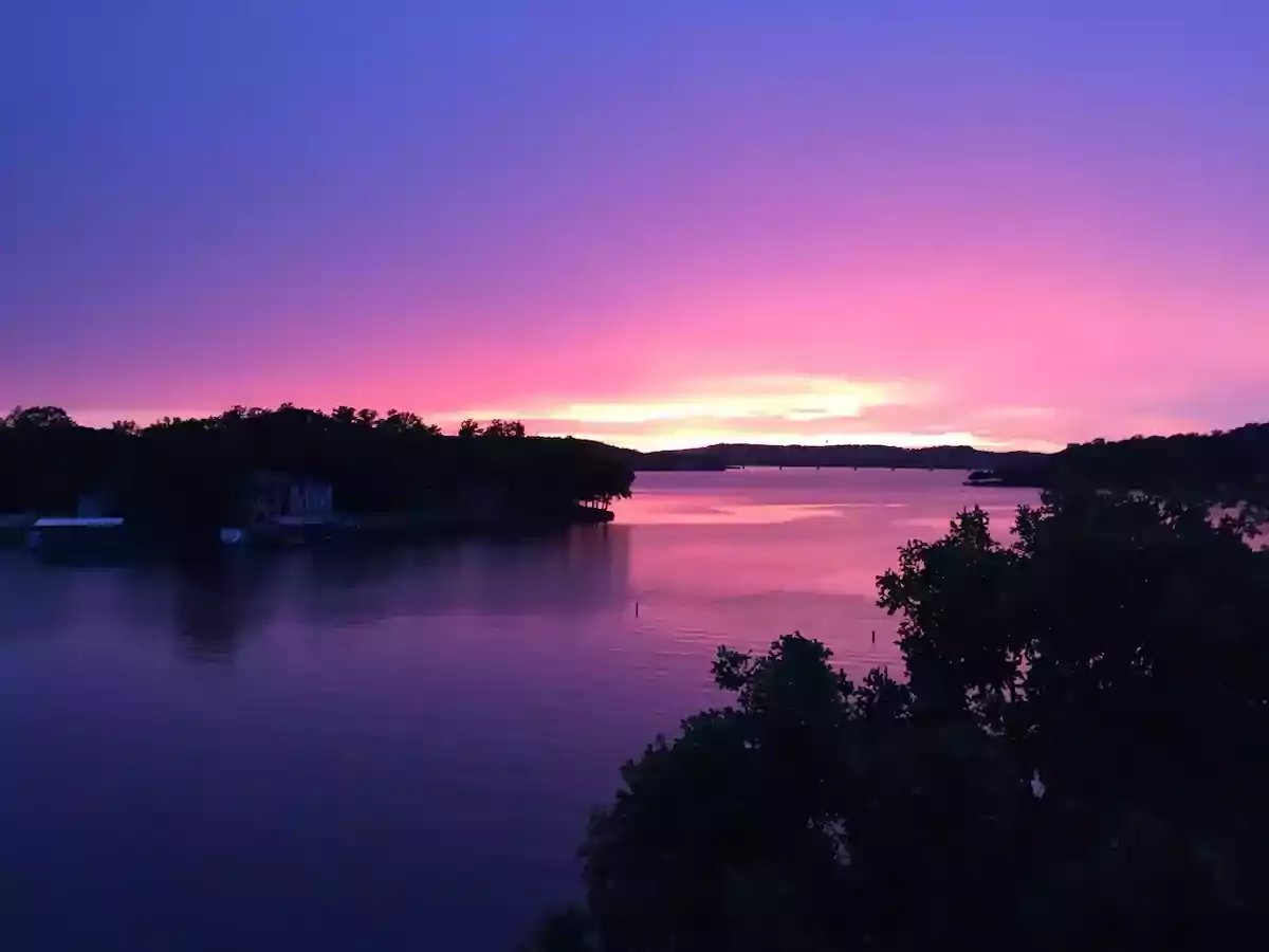 Lake of the Ozarks vacation home rental with view